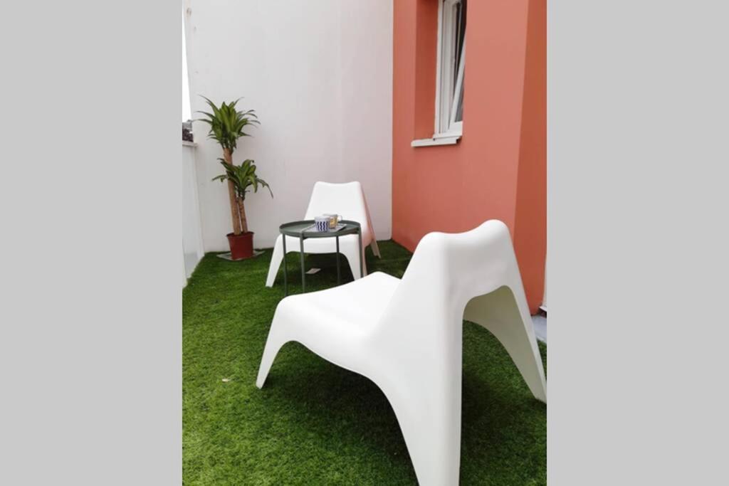 Residence Appart Centre Ville Lorient Calme Garage Exterior foto